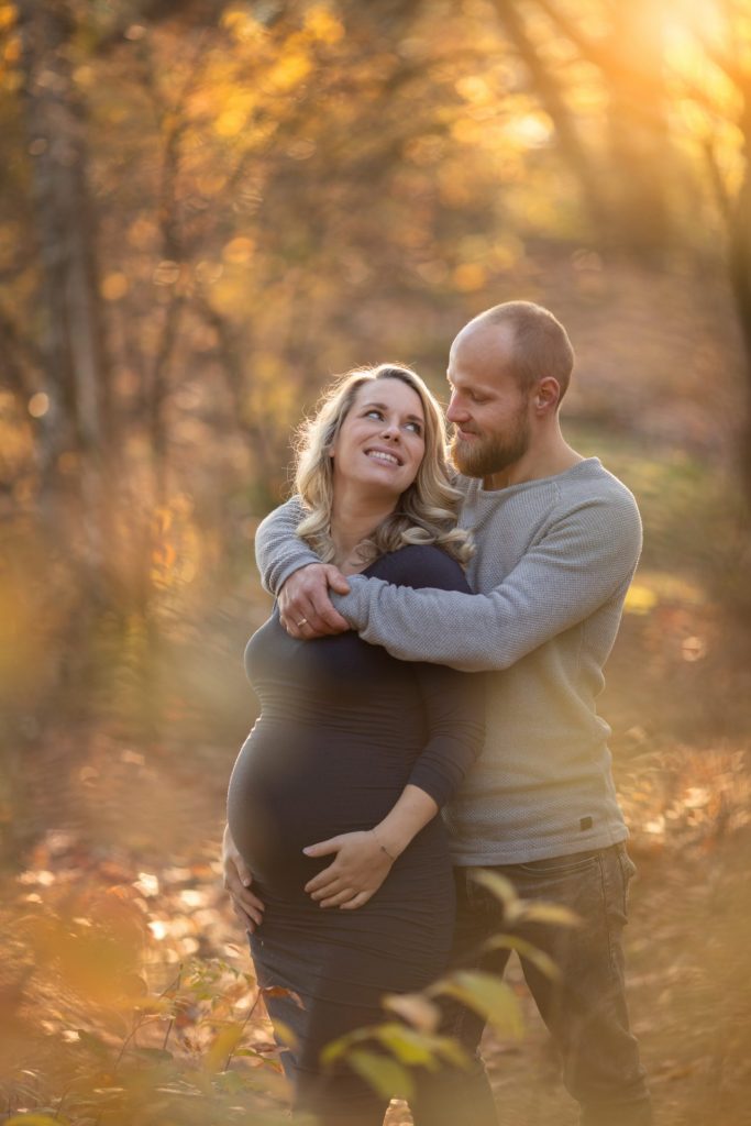 zwanger zwangerschapsfotoshoot fotograaf Lelystad Veluwe Dronten